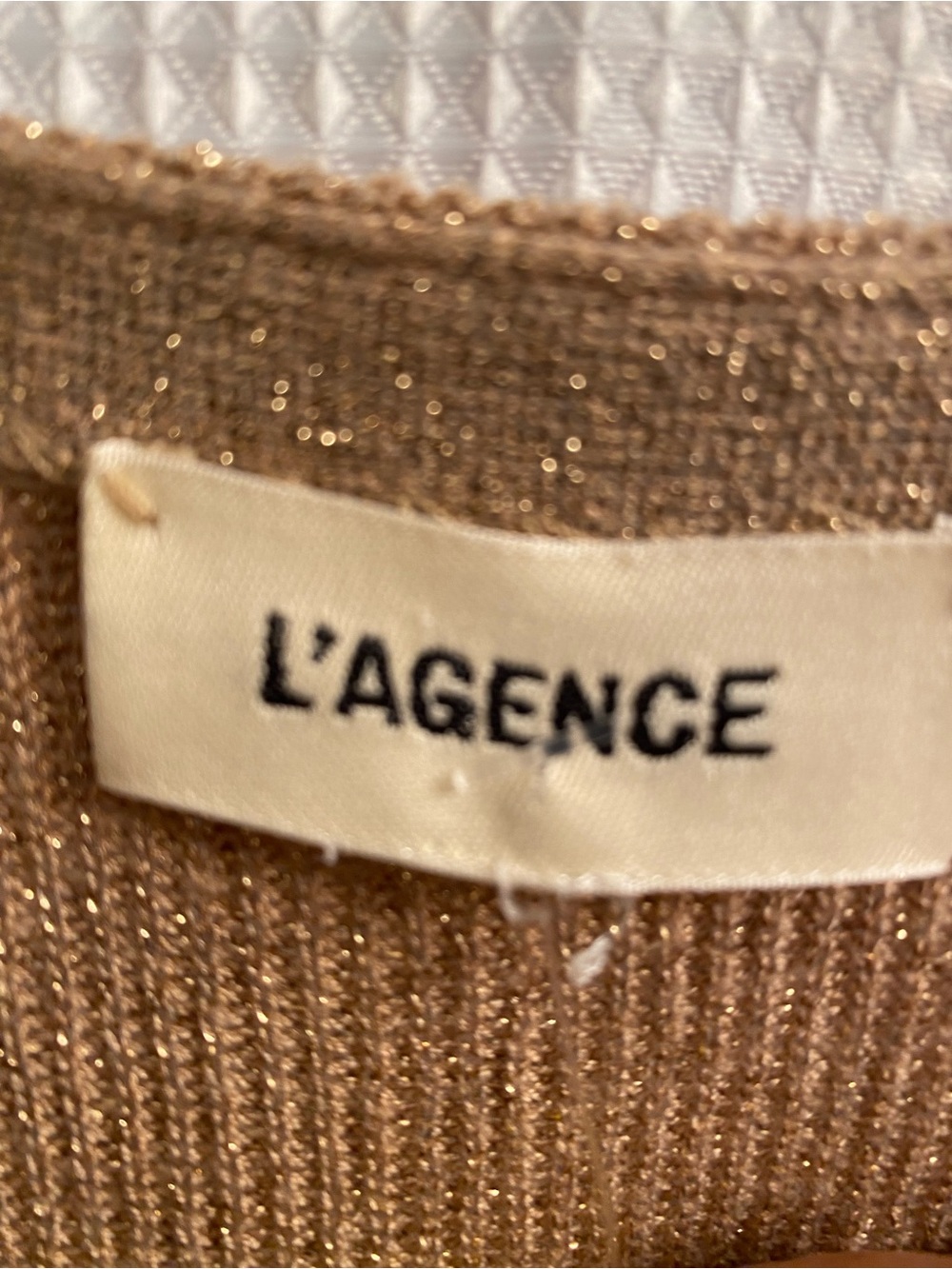 L'AGENCE Blair Crossover Pullover Biscotti Metallic - Picture 5 of 8